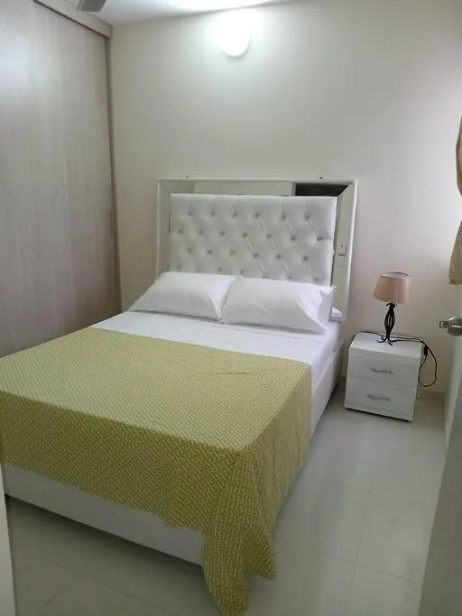 Apartamento Torre Primi 2504, Torices, Playa Cartagena Colombia